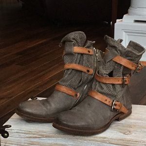 AS98 boot buttery soft distressed leather.